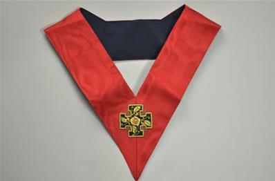 Sautoir du 18ème degré Rose Croix